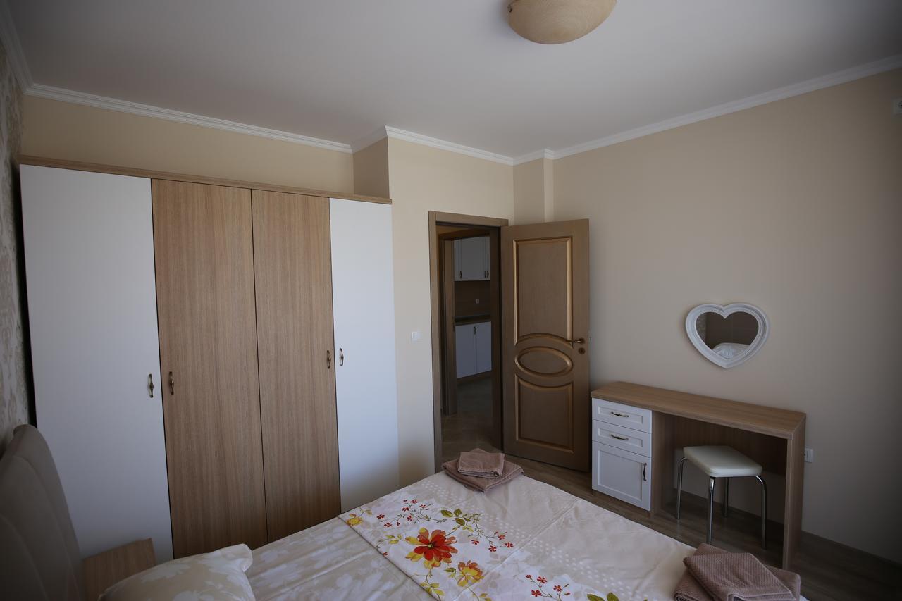 Apartments In Rif 3 Ravda Exterior foto