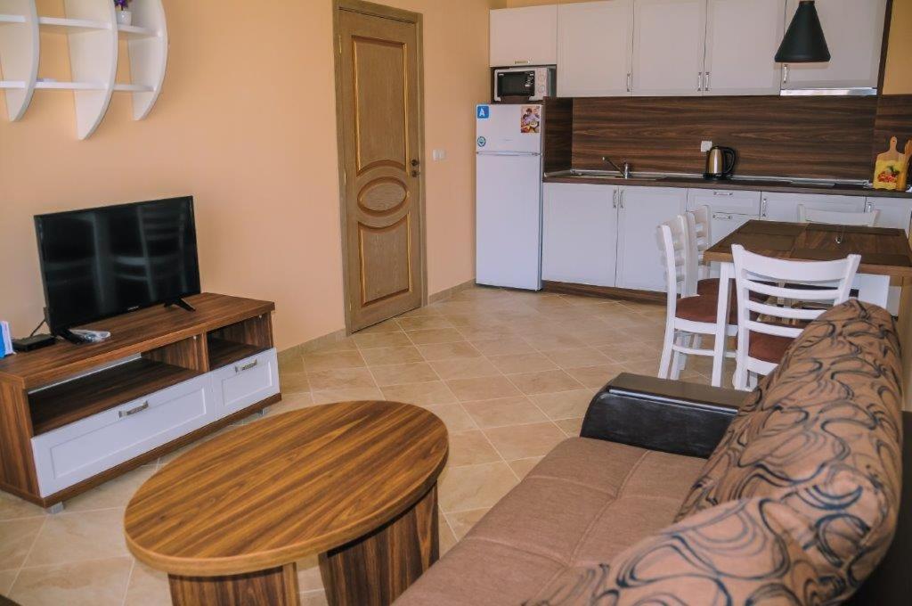 Apartments In Rif 3 Ravda Exterior foto